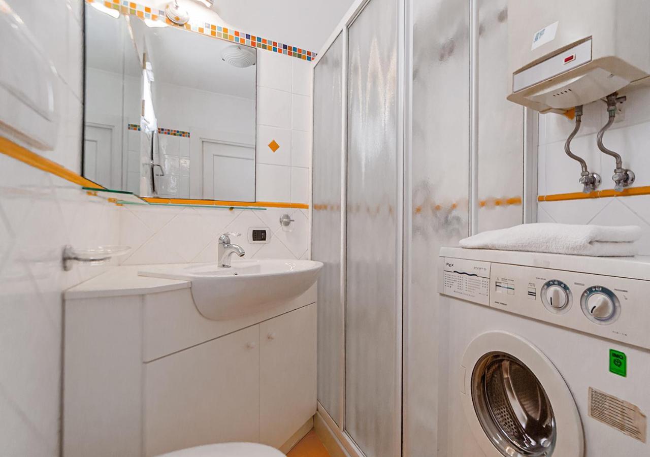 Murphy Holiday Home - Flat House 302 ラ・マッダレーナ エクステリア 写真